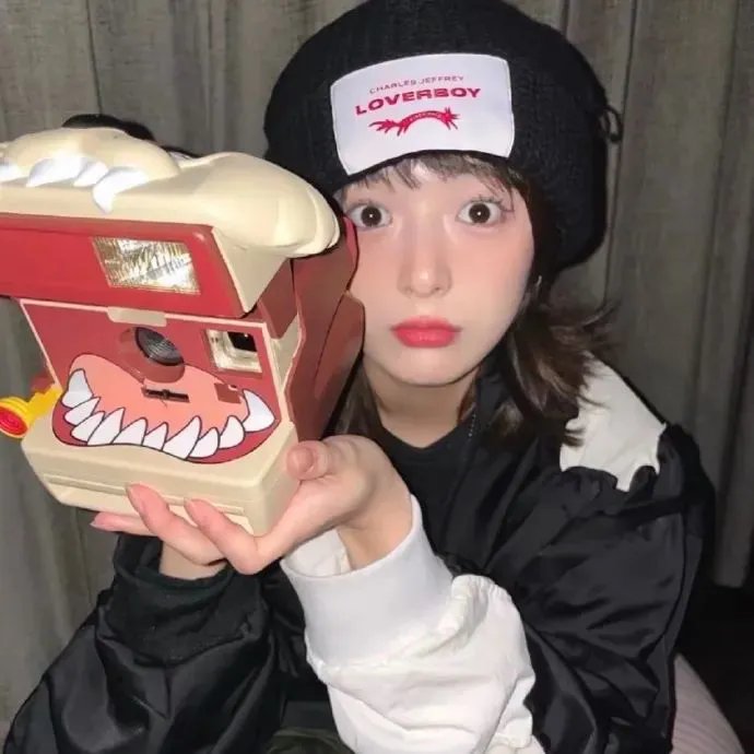 铁汉艳娃